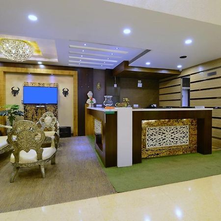 Hotel The Floret Bhilai Exterior photo